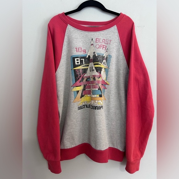 Junk Food Clothing Other - Junk Food Blast Off Missile Command Retro Raglan Sweatshirt Gray Red M Gamer
